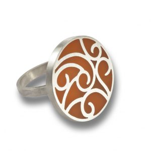 Anello in argento e Resina