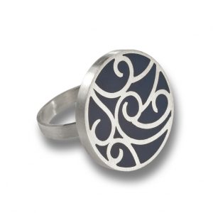Anello in argento e Resina